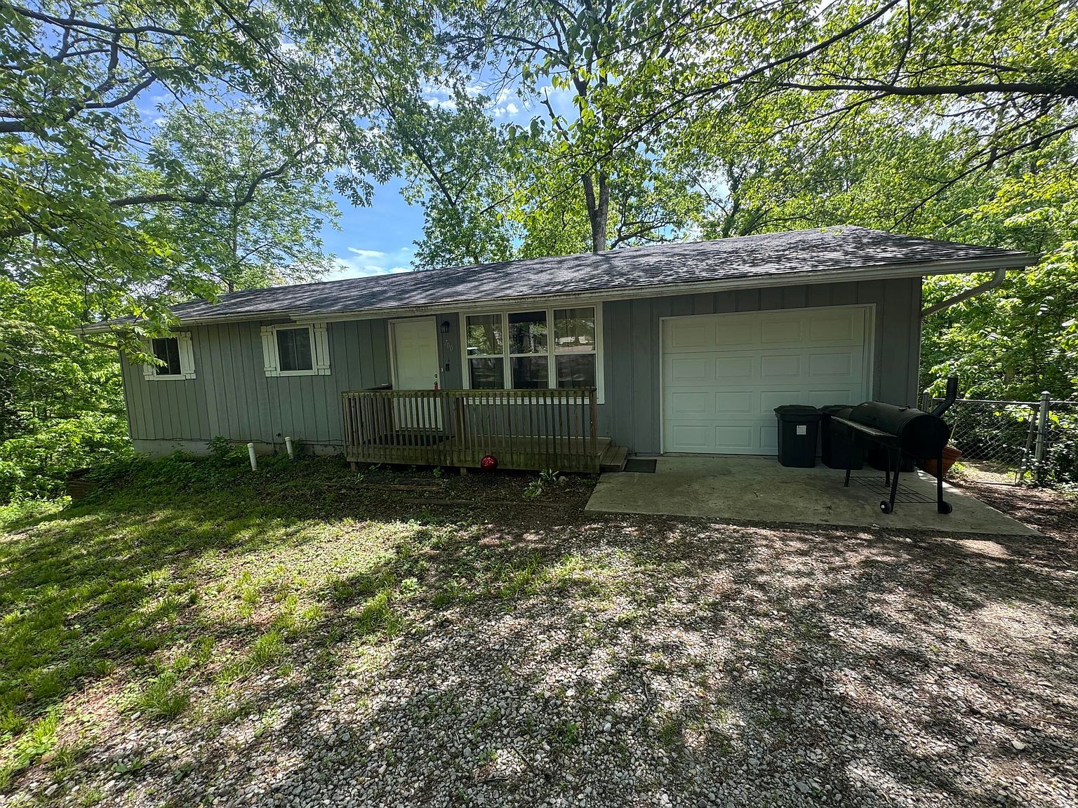 700 W Bon Gor Ct Columbia, MO 65202 - Thumbnail 3
