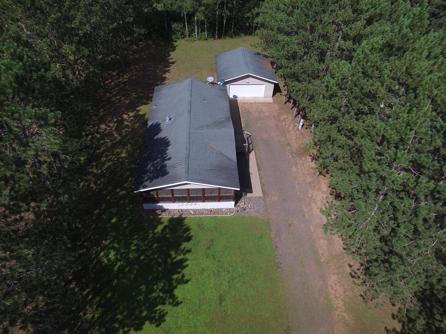 7710 Lois Ln Danbury, WI 54830 - Thumbnail 3