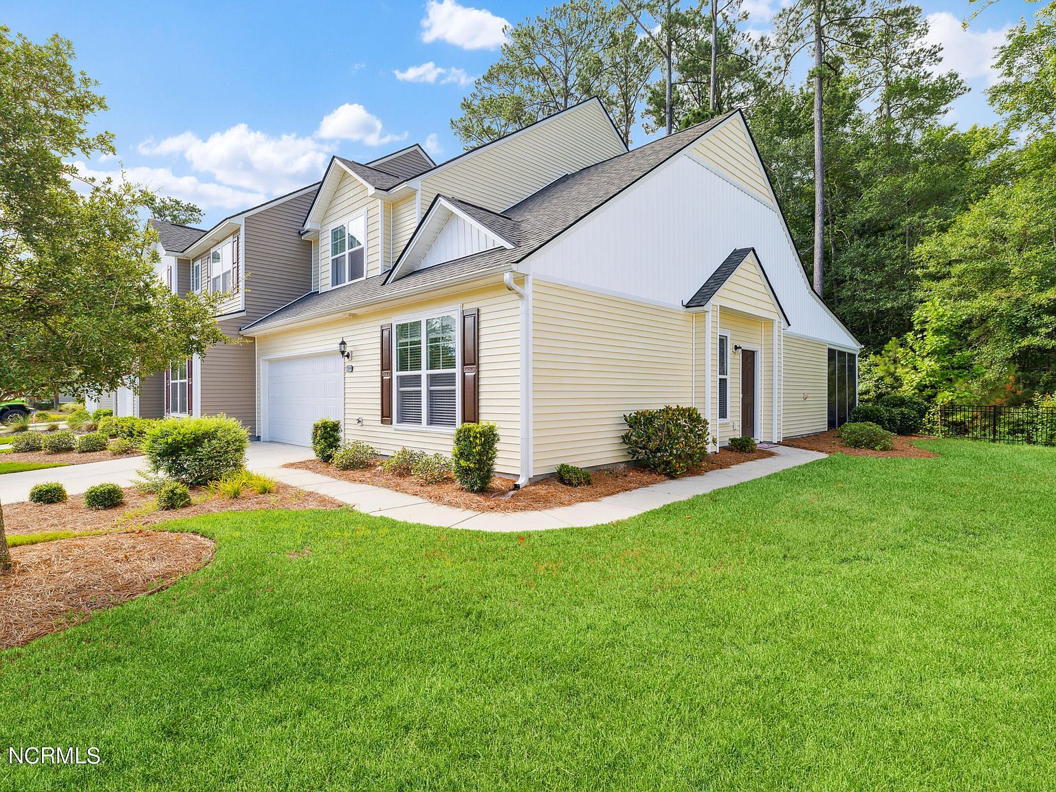 319 Bulkhead Bnd Carolina Shor, NC 28467 - Thumbnail 3