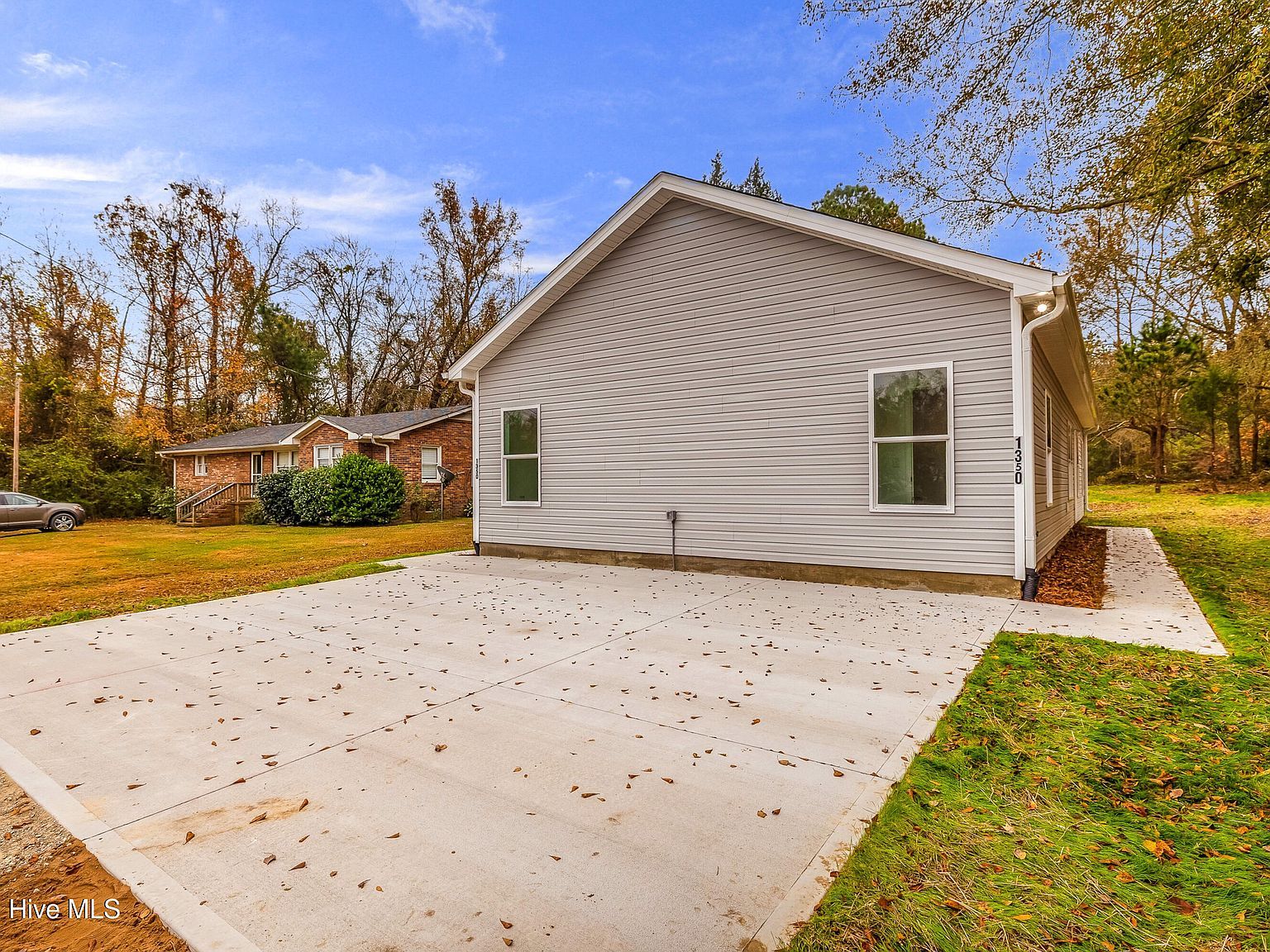 1350 Croomsbridge Rd Burgaw, NC 28425 - Thumbnail 3