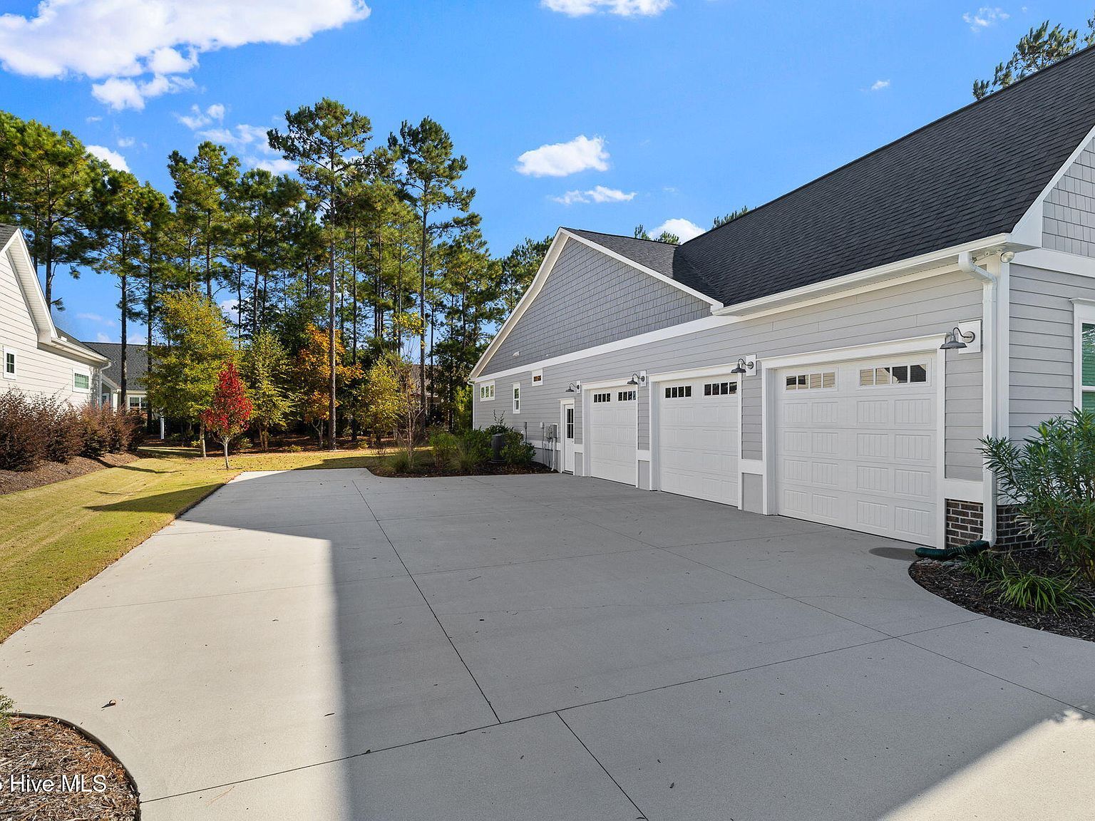 8556 Pine Nut Dr NE Leland, NC 28451 - Thumbnail 3