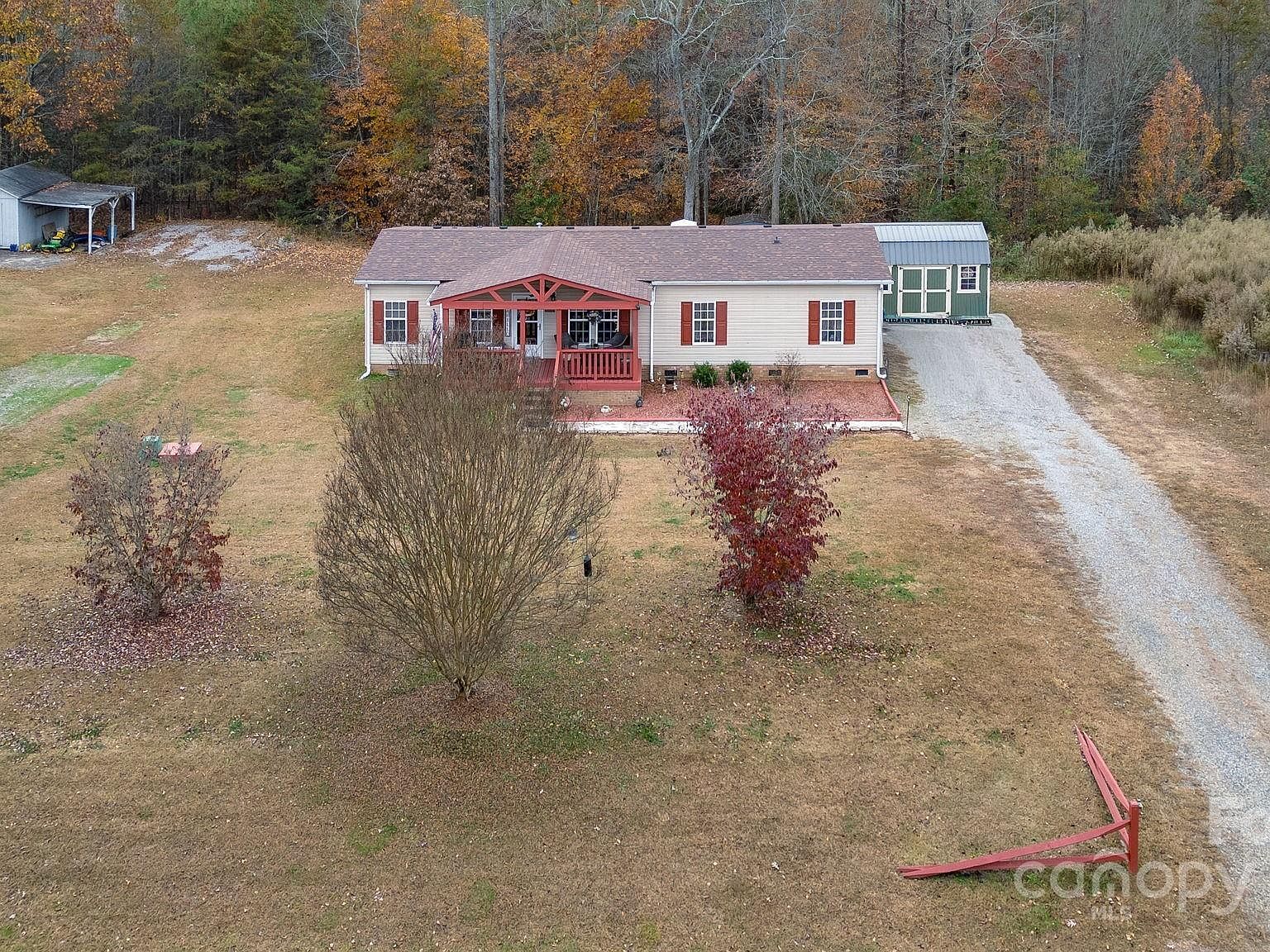 5951 Great Dr Claremont, NC 28610 - Thumbnail 3