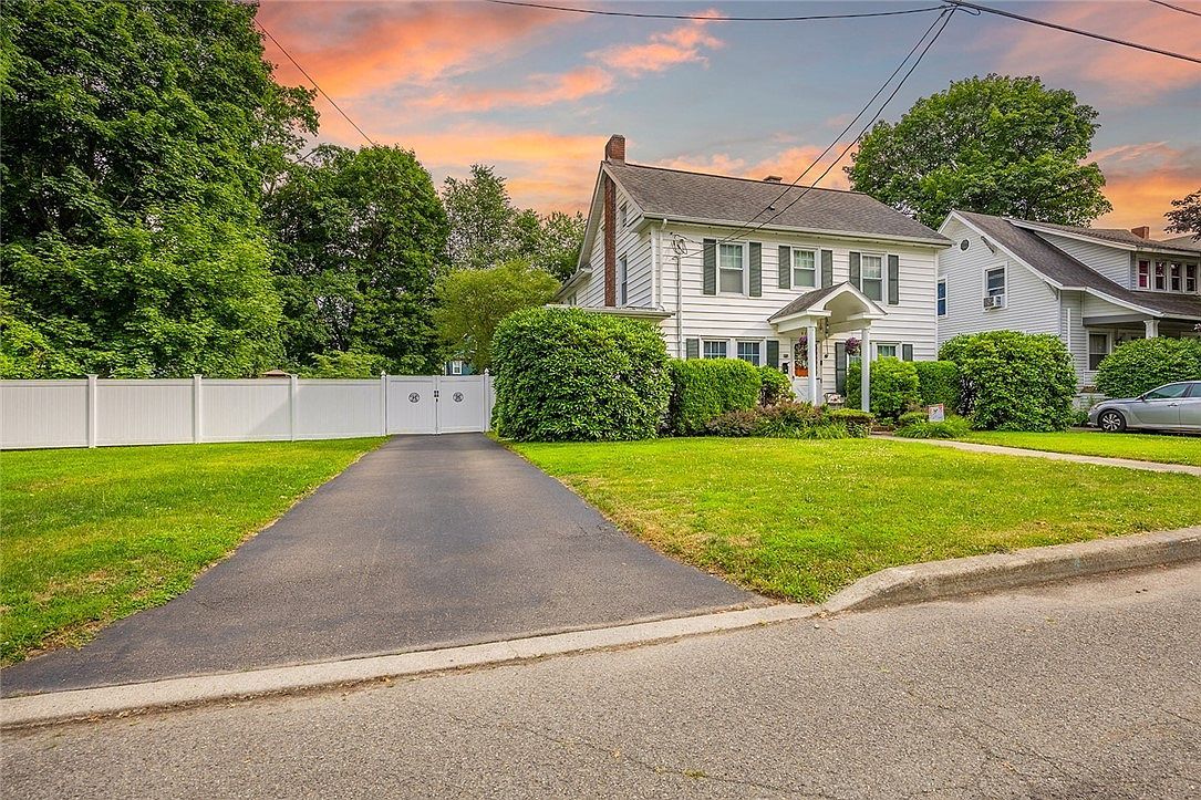 917 W Gray St Elmira, NY 14905 - Thumbnail 3