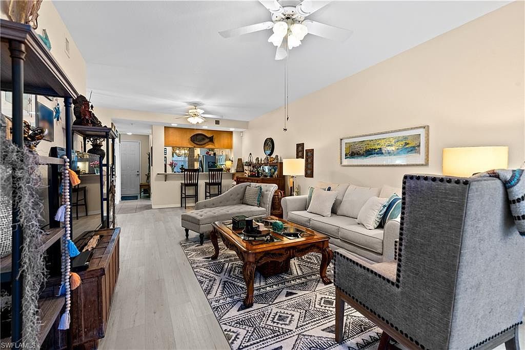 1133 Van Loon Commons Cir APT 202 Cape Coral, FL 33909 - Thumbnail 3