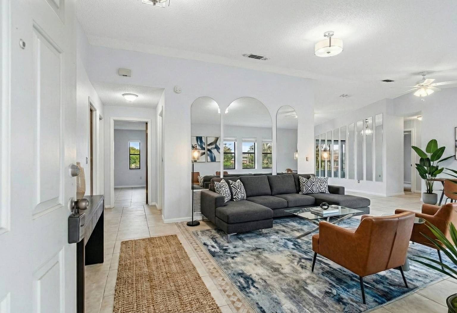 19 Colonial Ct Palm Coast, FL 32137 - Thumbnail 3