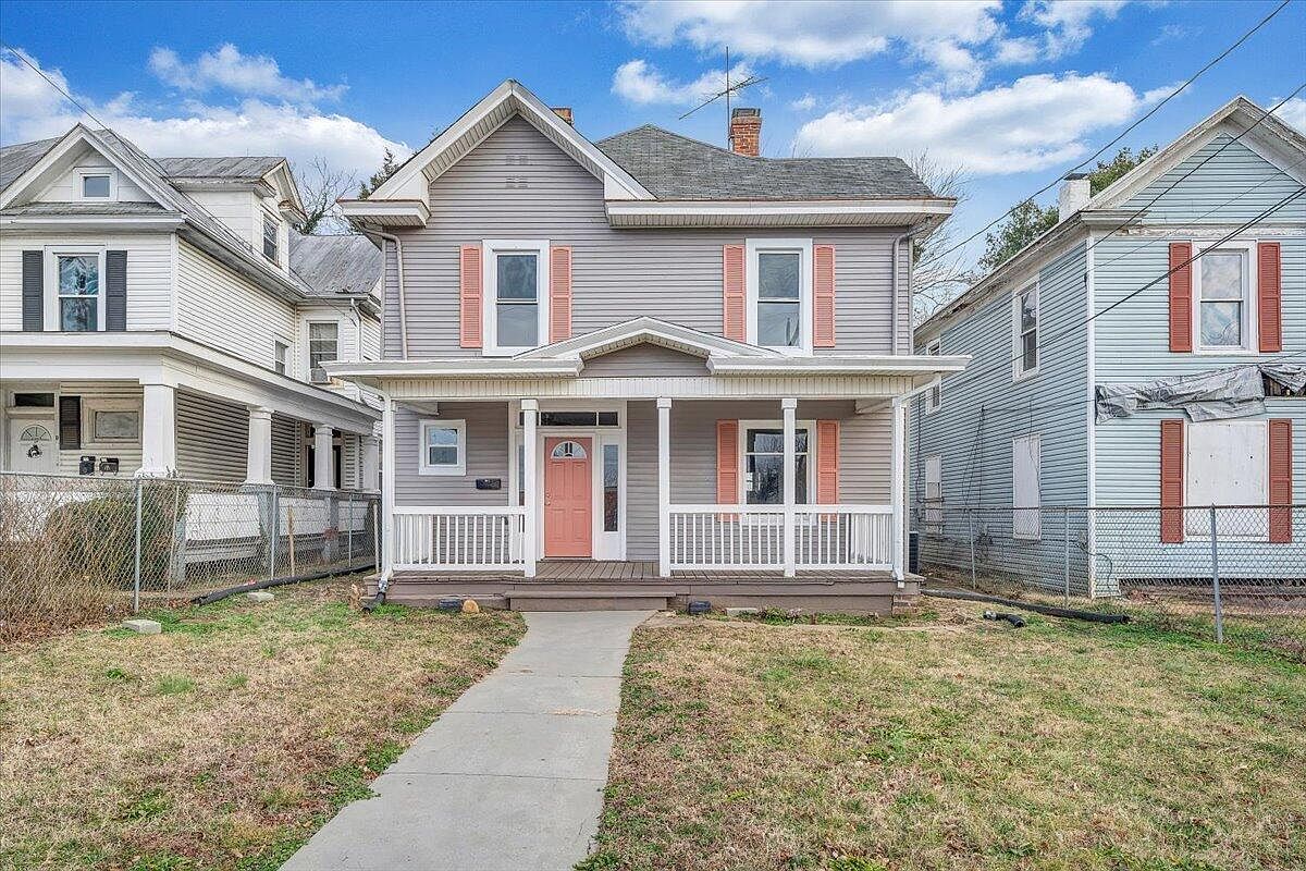 909 Highland Ave SE Roanoke, VA 24013 - Thumbnail 3