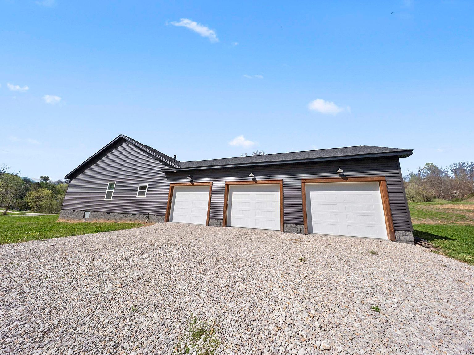 14932 Pakateal Ln Catlettsburg, KY 41129 - Thumbnail 3