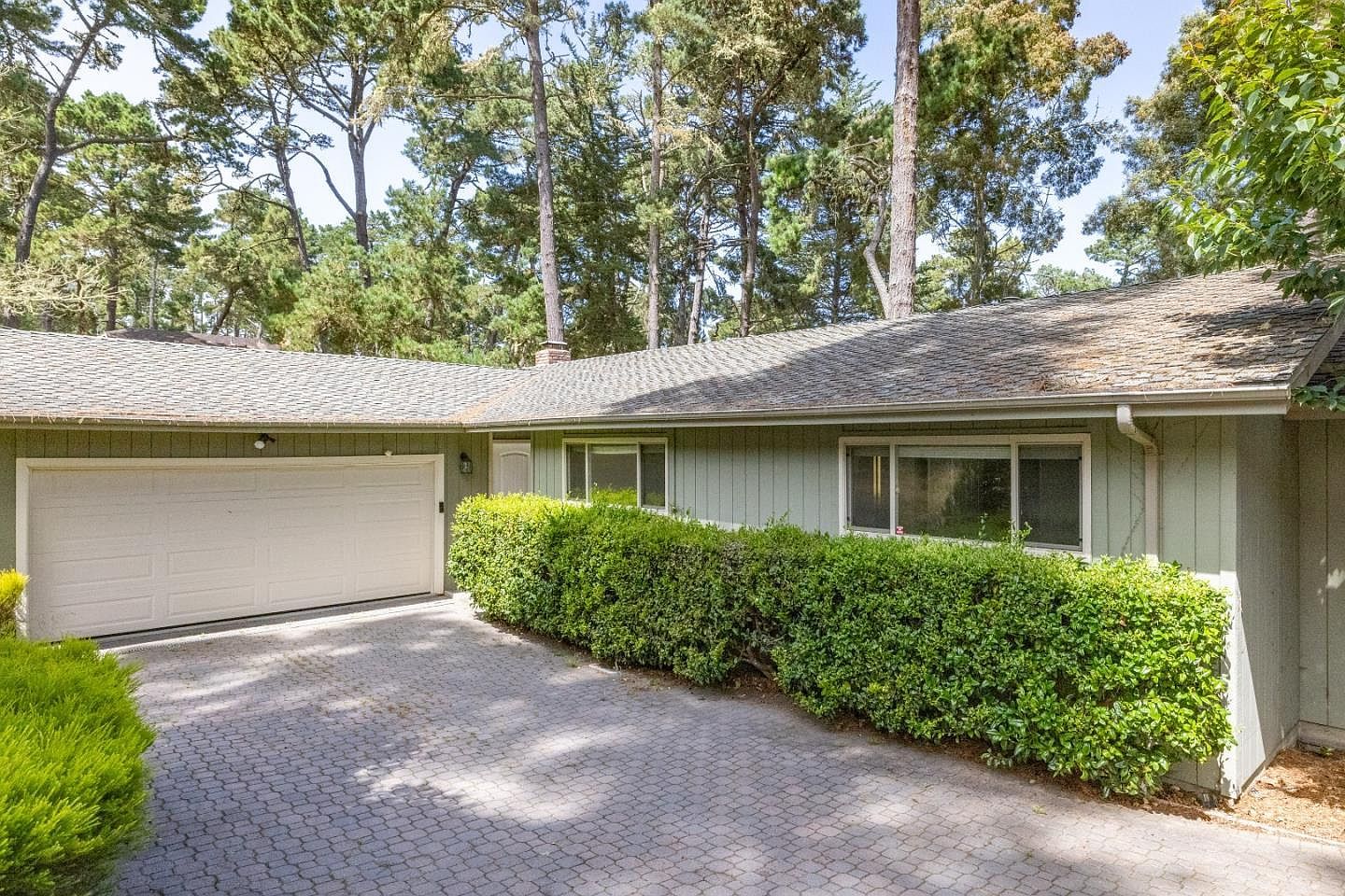 4029 Costado Rd Pebble Beach, CA 93953 - Thumbnail 3