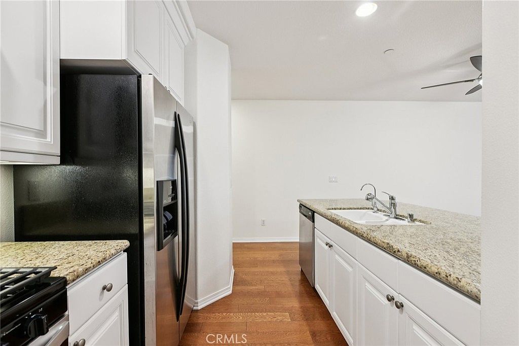 2750 Artesia Blvd UNIT 206 Redondo Beach, CA 90278 - Thumbnail 3