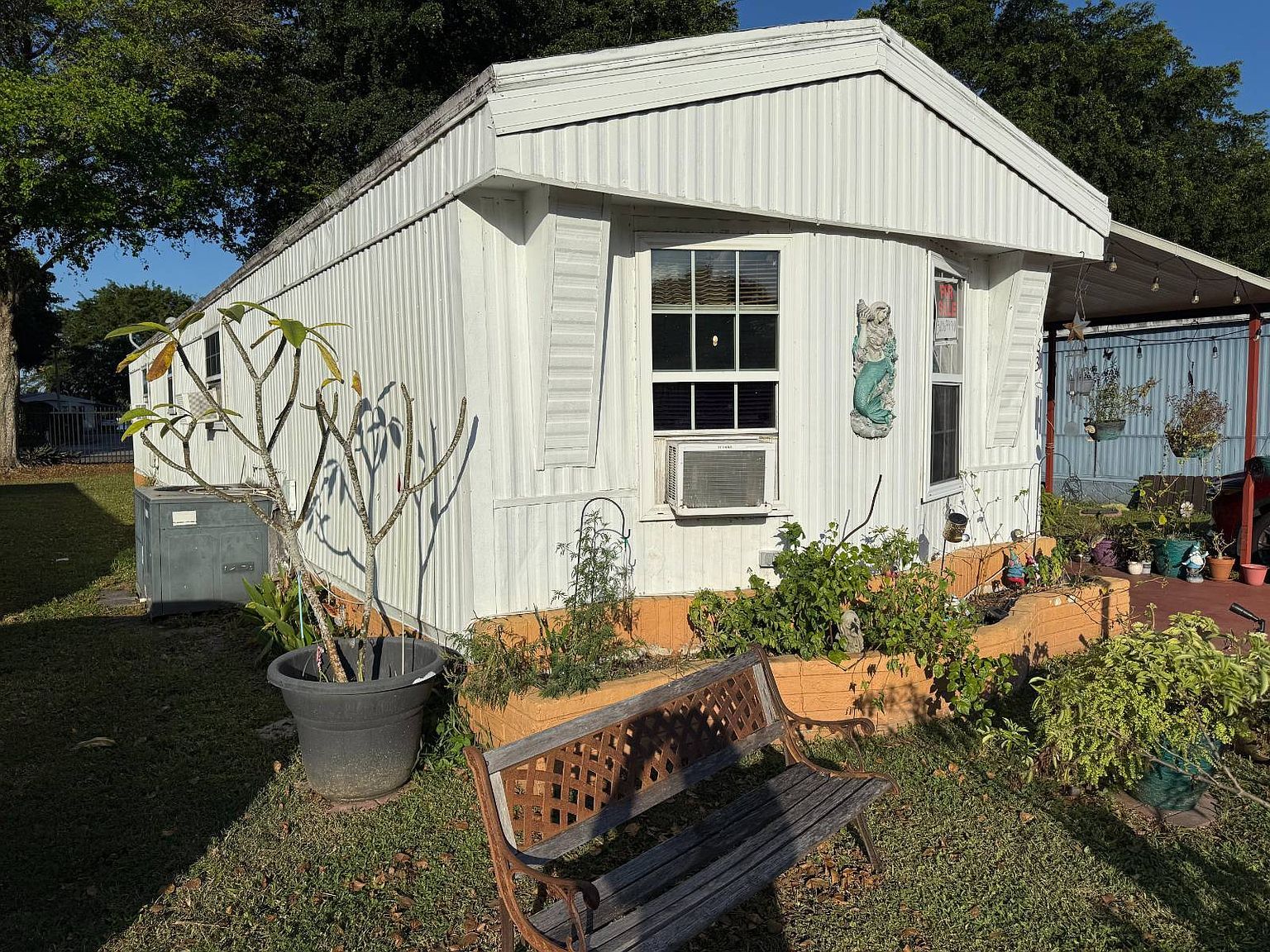 5583 NW 201st St UNIT 31 Opa Locka, FL 33055 - Thumbnail 3