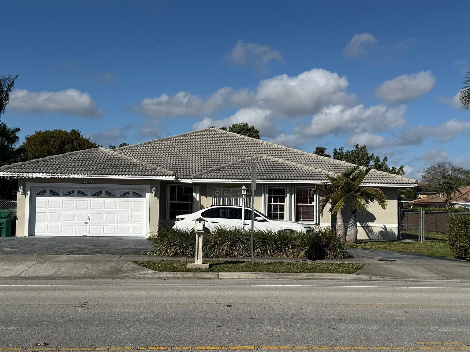 14557 SW 160th St Miami, FL 33177 - Thumbnail 3