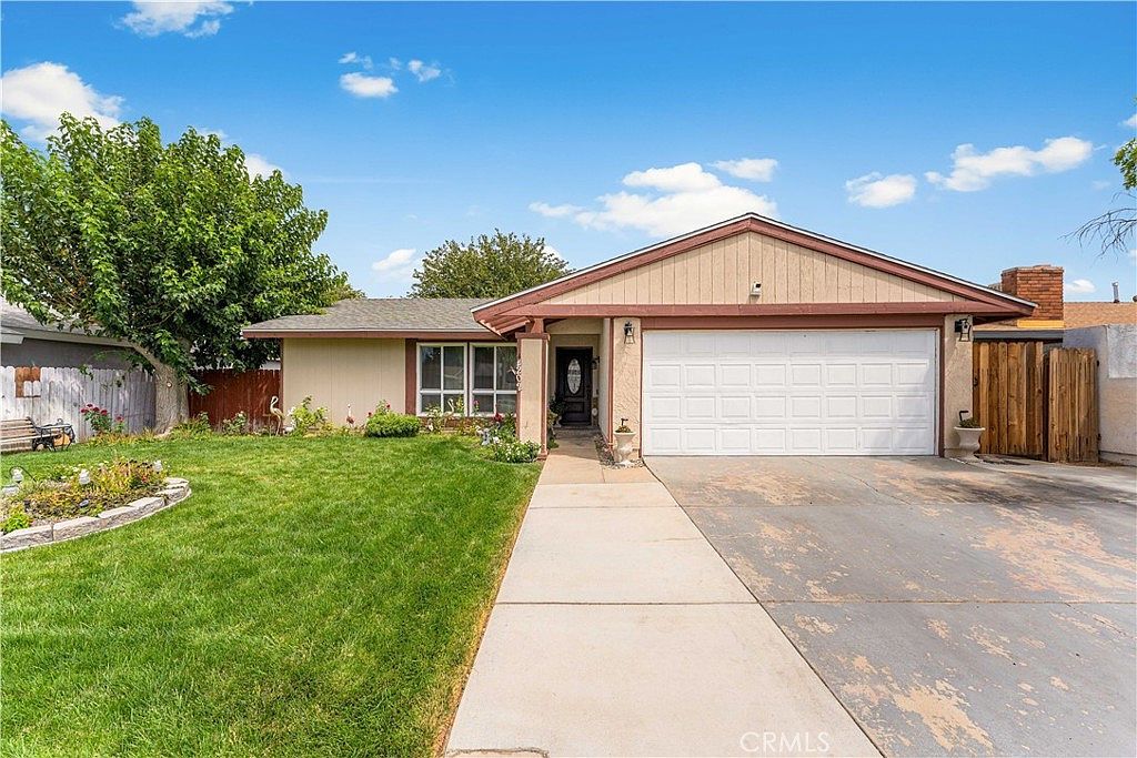 44202 4th St E Lancaster, CA 93535 - Thumbnail 3