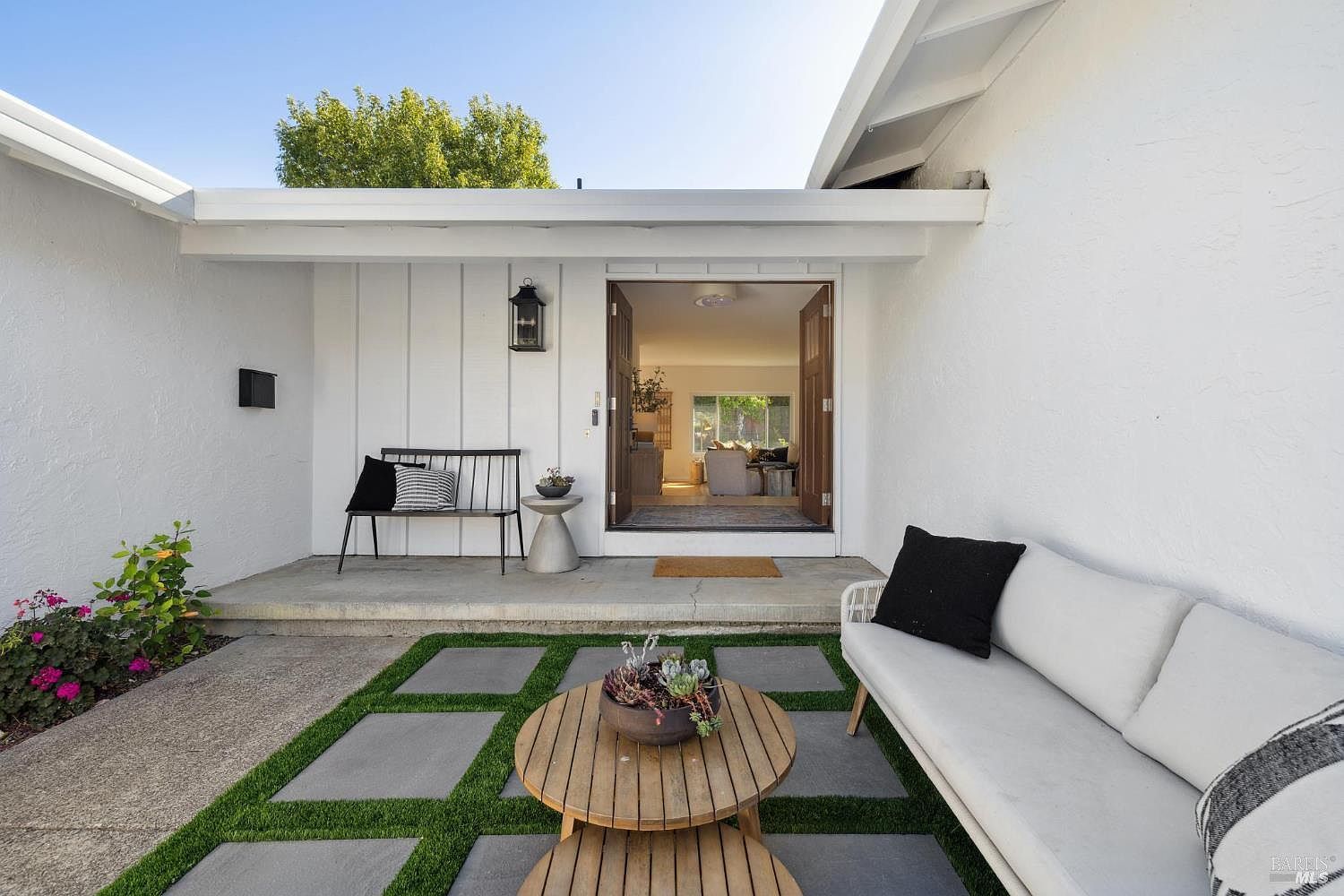 83 Cottonwood Dr San Rafael, CA 94901 - Thumbnail 3