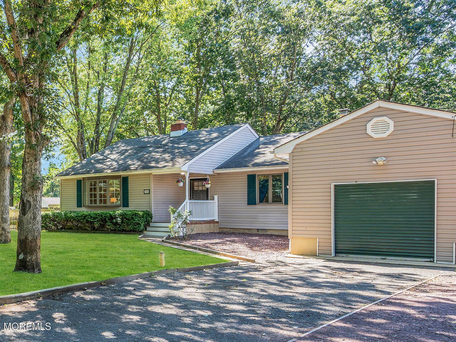 390 Frank Applegate Rd Jackson, NJ 08527 - Thumbnail 3