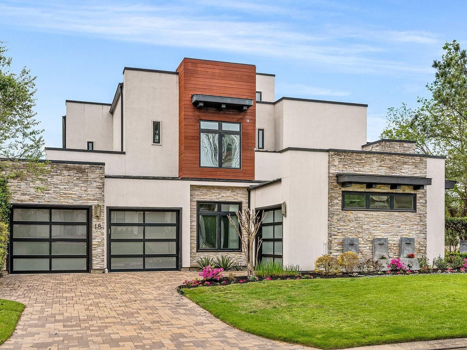 18 Pronghorn Pl Spring, TX 77389 - Thumbnail 3