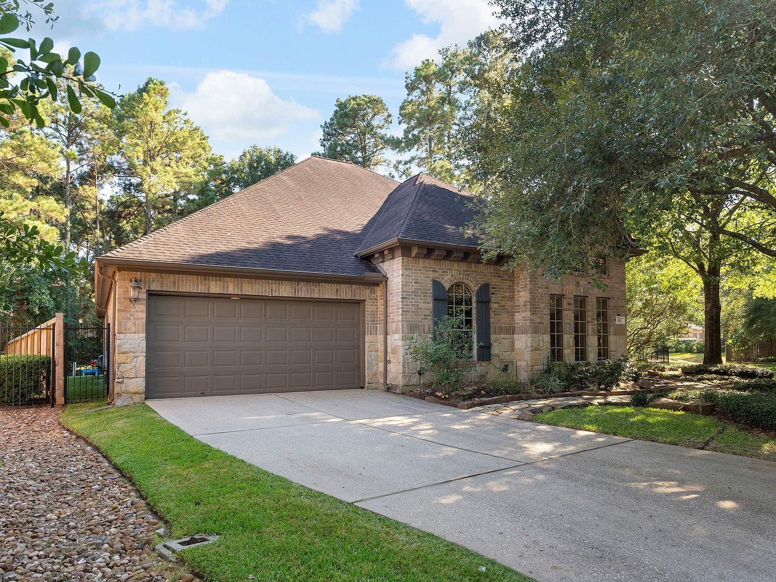14 Mystic Pines Ct Spring, TX 77382 - Thumbnail 3