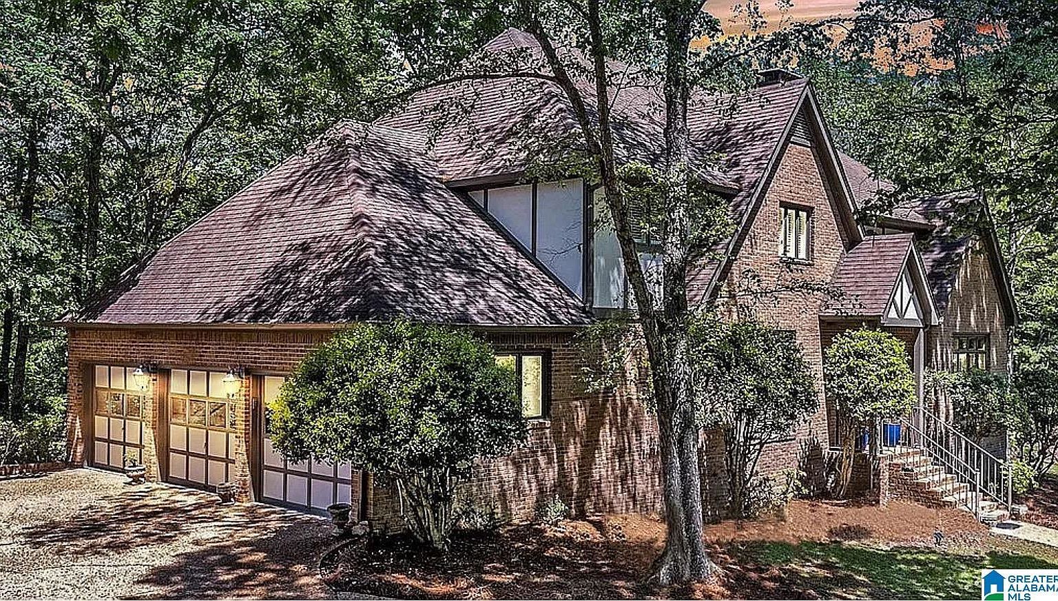 1123 Lake Forest Cir Birmingham, AL 35244 - Thumbnail 3