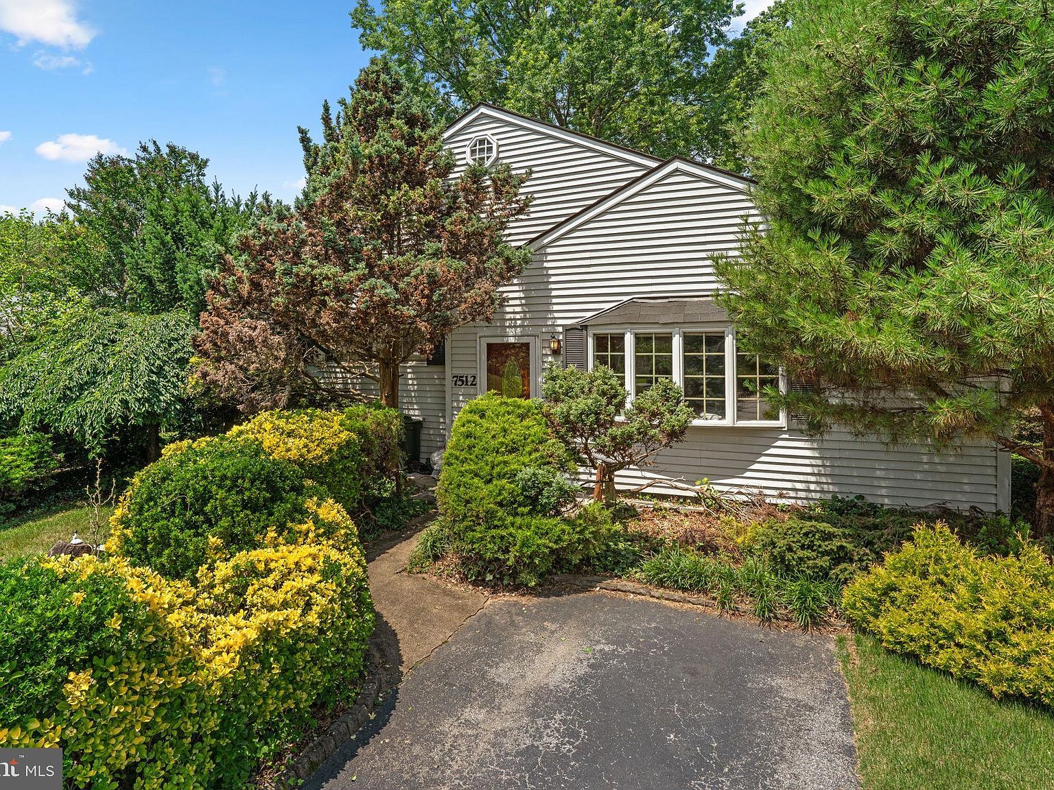 7512 Far Hills Dr Baltimore, MD 21286 - Thumbnail 3