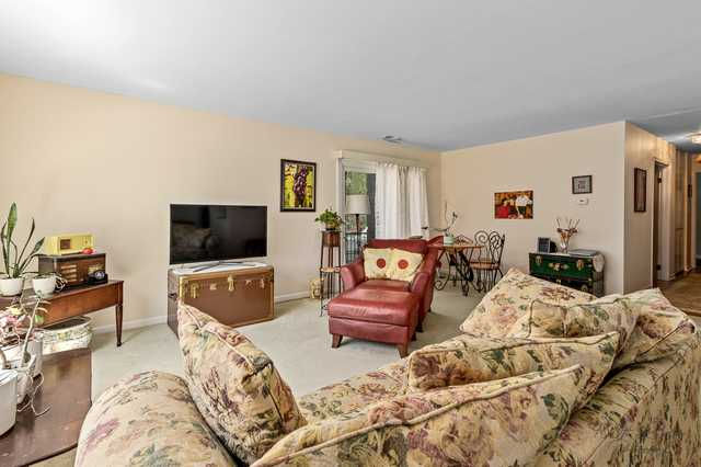 2425 Central Street, Evanston, IL, USA, 60201 - Thumbnail 3