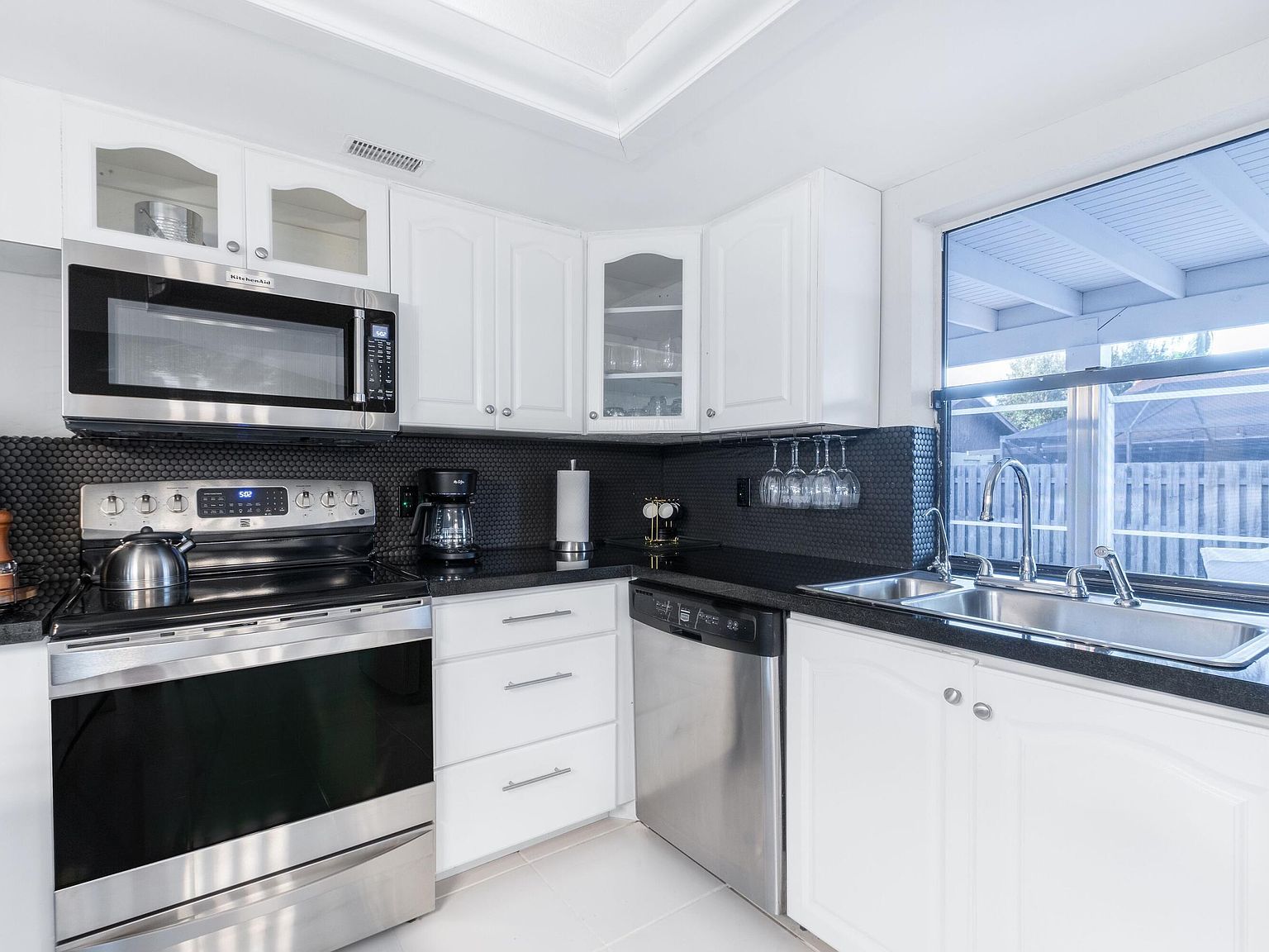 12169 Sugar Pine Trl Wellington, FL 33414 - Thumbnail 3