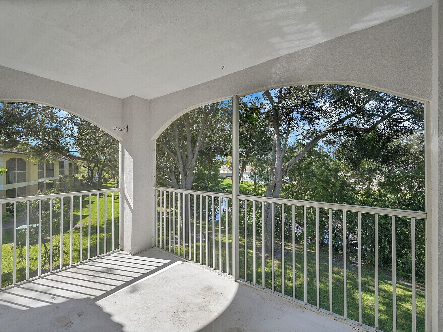 815 W Boynton Beach Blvd APT 14-201 Boynton Beach, FL 33426 - Thumbnail 3