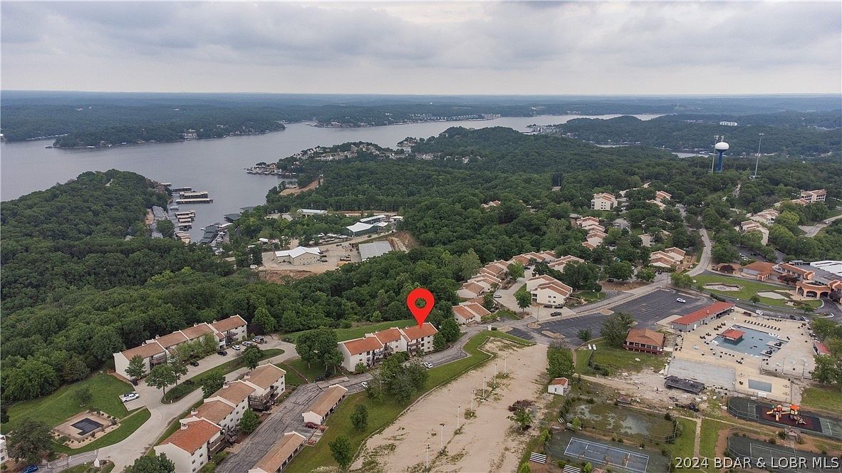 37 La Jolla Dr #3C Lake Ozark, MO 65049 - Thumbnail 3