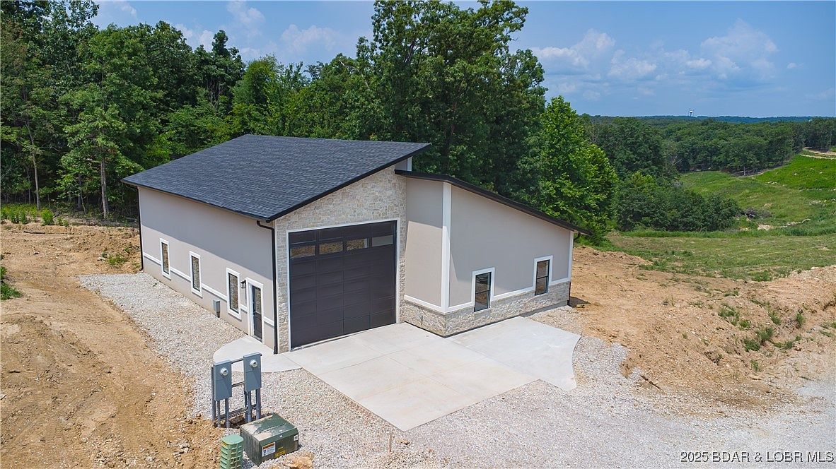 27 Kingdom Cove Rd Sunrise Beach, MO 65079 - Thumbnail 3