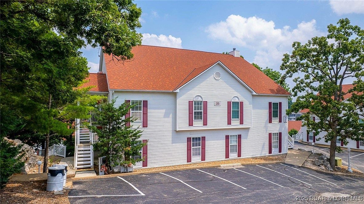 188 Charleston #UNIT 2A Lake Ozark, MO 65049 - Thumbnail 3