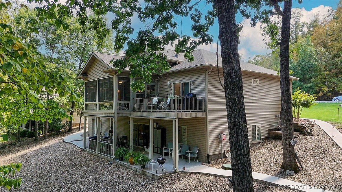 84 Beacon Hill Dr Lake Ozark, MO 65049 - Thumbnail 3