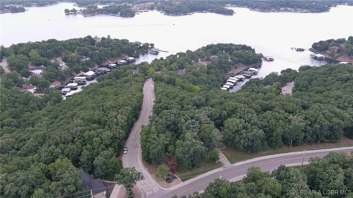 504 Horseshoe Bend Rd Lake Ozark, MO 65049 - Thumbnail 3