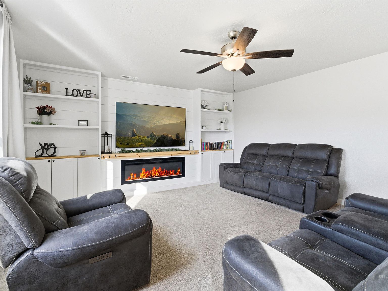 19189 Smith Fork Way Caldwell, ID 83605 - Thumbnail 3