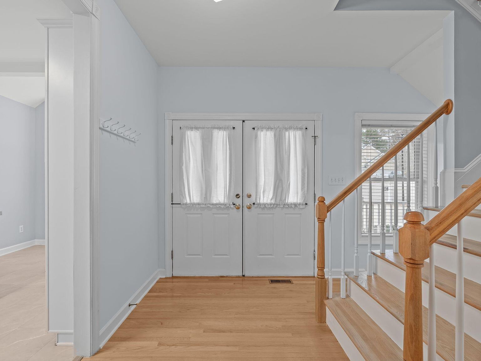 1008 Daresbury Dr Apex, NC 27502 - Thumbnail 3