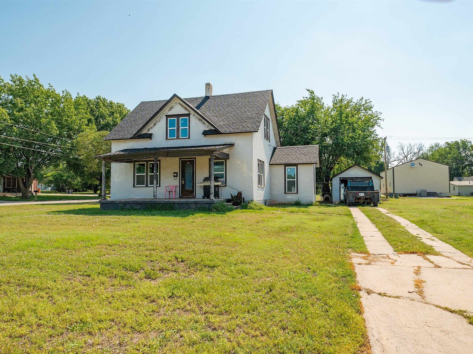 323 N Pennsylvania Ave Anthony, KS 67003 - Thumbnail 3