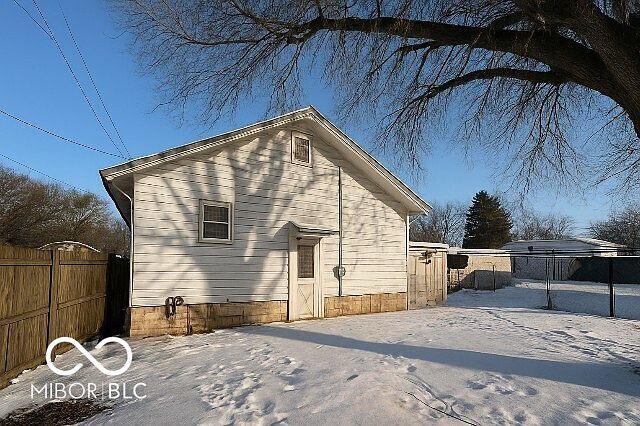 318 N 14th St Terre Haute, IN 47807 - Thumbnail 3