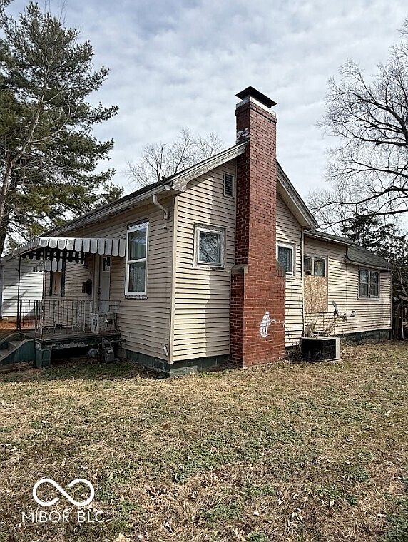 817 N 11th St Vincennes, IN 47591 - Thumbnail 3