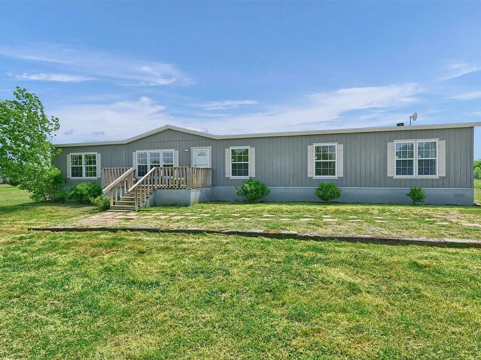 1120 Keyes Rd Sherman, TX 75092 - Thumbnail 3