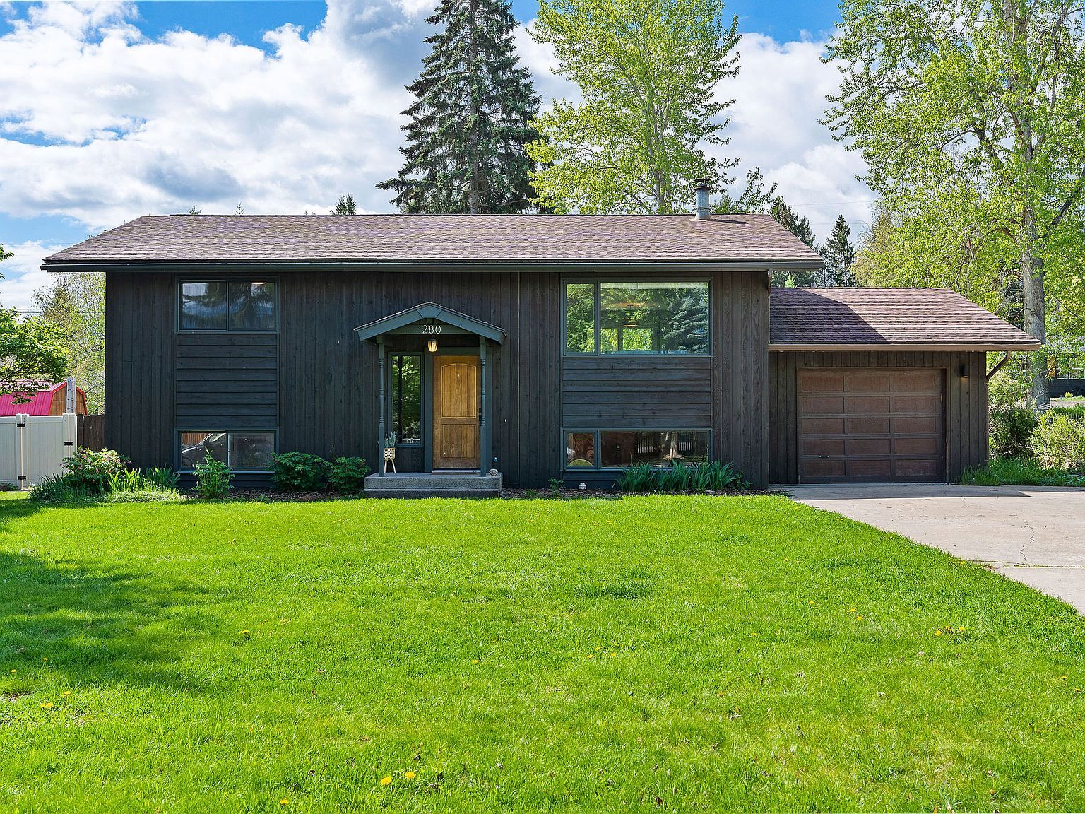 280 Fox Farm Ct Whitefish, MT 59937 - Thumbnail 3