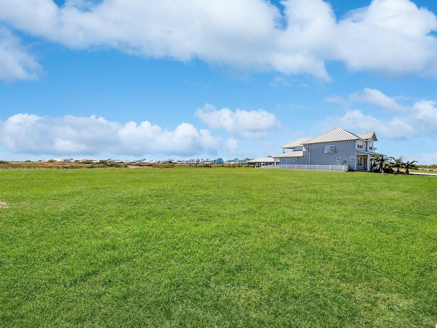 1213 Highborne Cay Ct Texas City, TX 77590 - Thumbnail 3