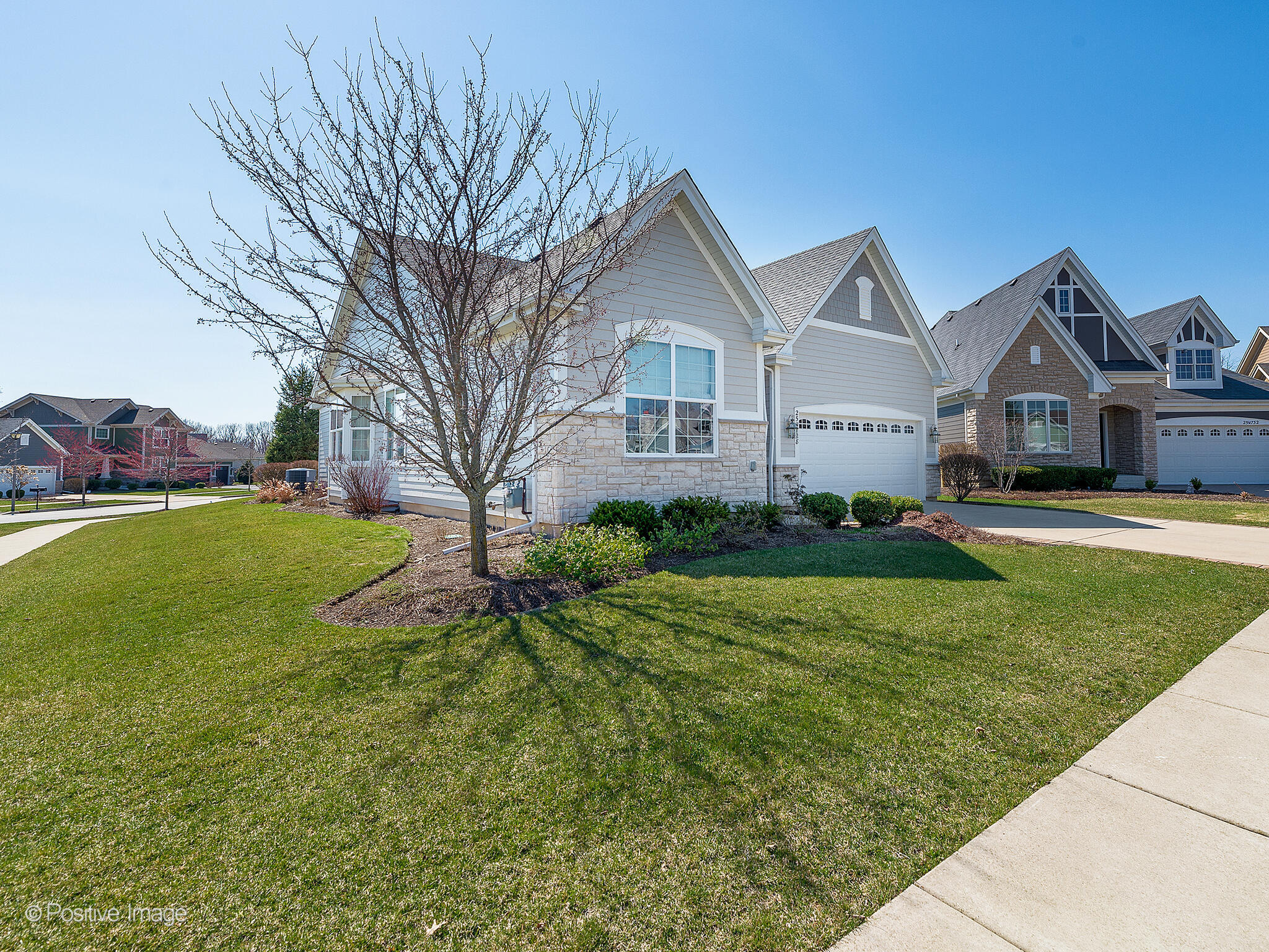 25W728 Mulligan Place, Winfield, IL, USA, 60190 - Thumbnail 3