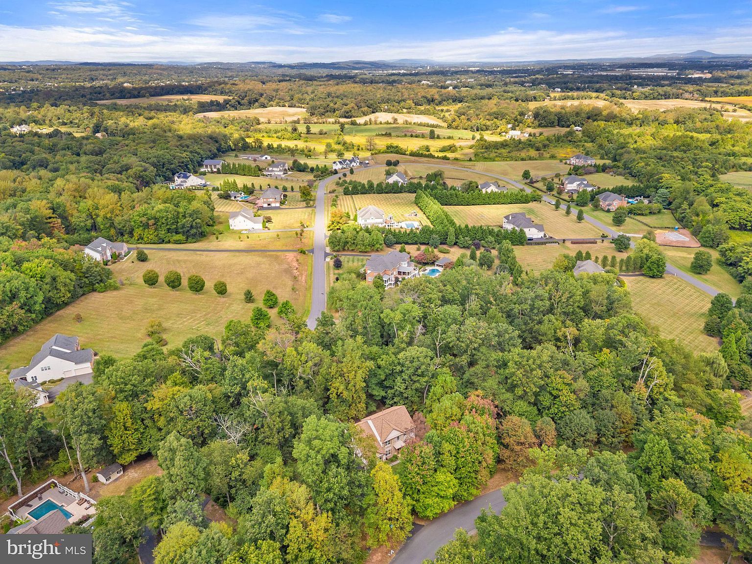 20503 Tanager Pl Leesburg, VA 20175 - Thumbnail 3