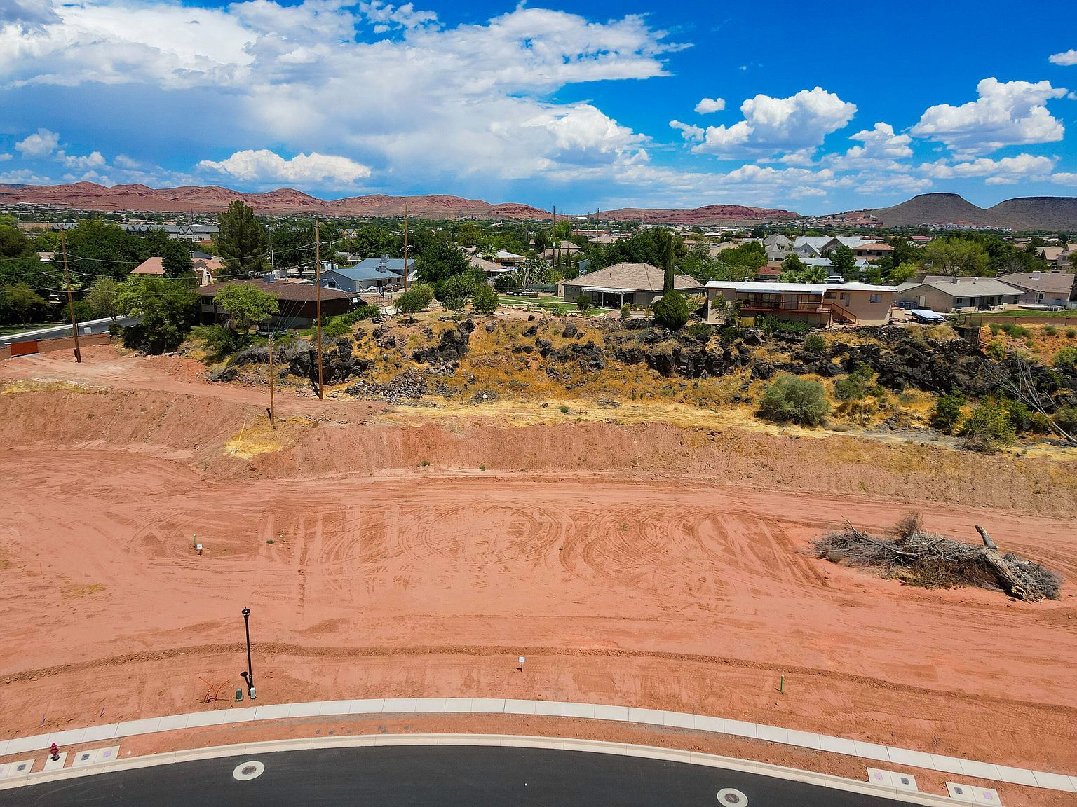 Claude Dr Santa Clara, UT 84765 - Thumbnail 3