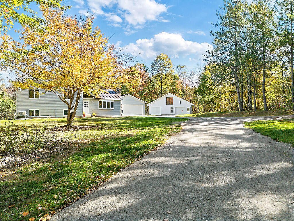 472 Dunn Rd Belgrade, ME 04917 - Thumbnail 3