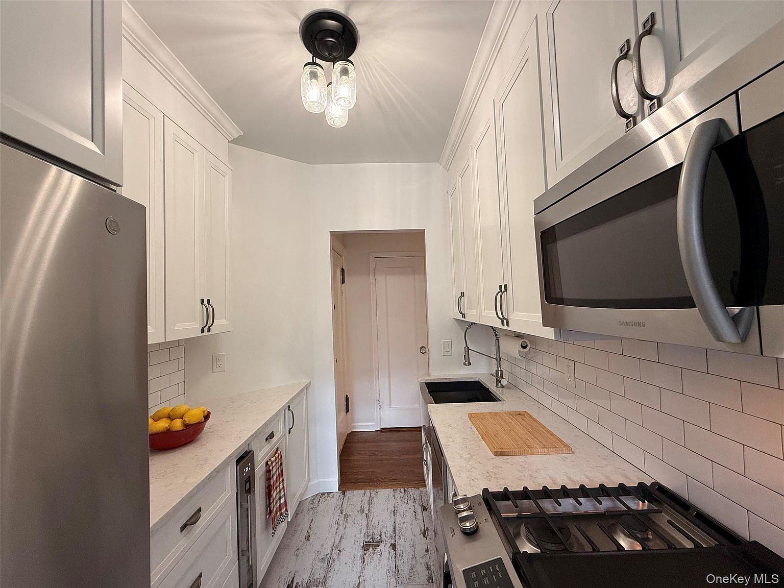 143 Garth Rd APT 3L Scarsdale, NY 10583 - Thumbnail 3