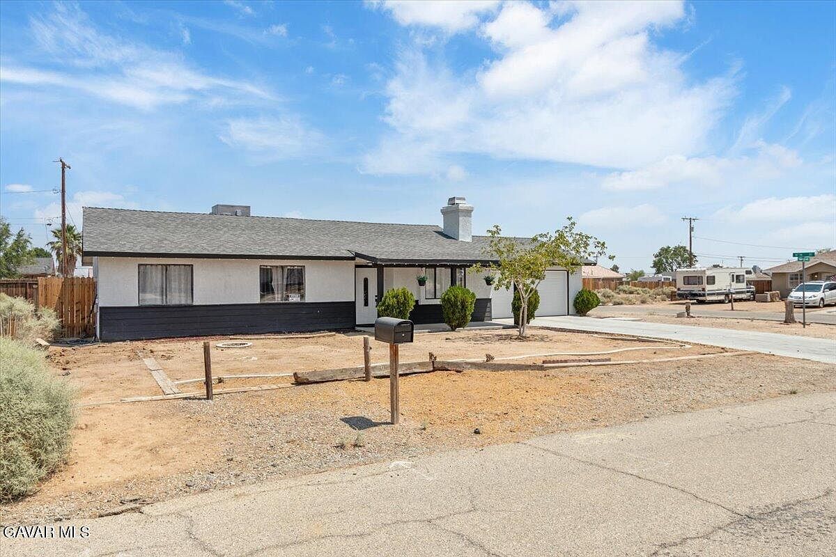 8649 Tamarack Ave California City, CA 93505 - Thumbnail 3