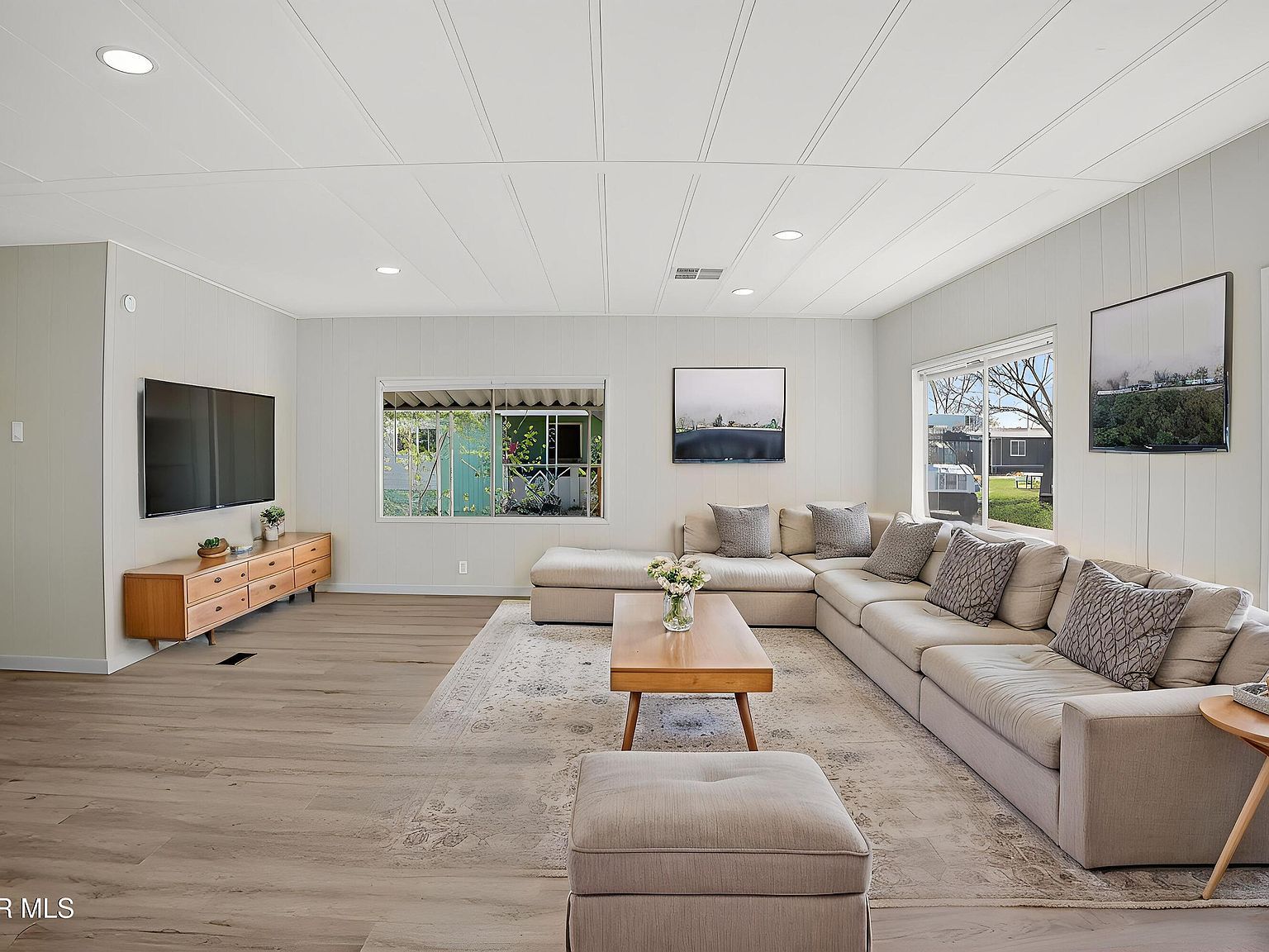 1301 E Avenue I Space 348 Lancaster, CA 93535 - Thumbnail 3