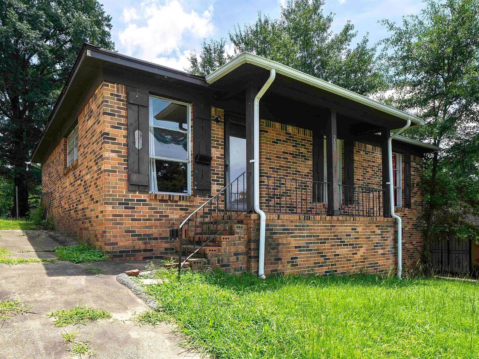 229 Oregon St Birmingham, AL 35224 - Thumbnail 3