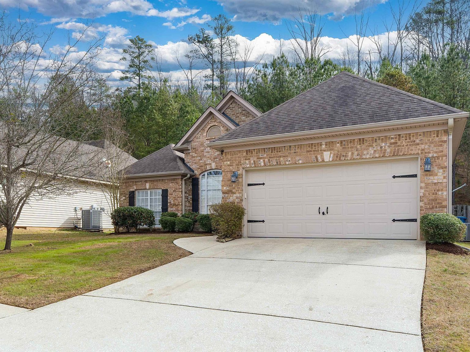 1160 Forest Lakes Way Sterrett, AL 35147 - Thumbnail 3