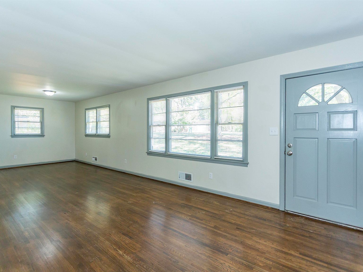 2520 2nd Pl NW Birmingham, AL 35215 - Thumbnail 3