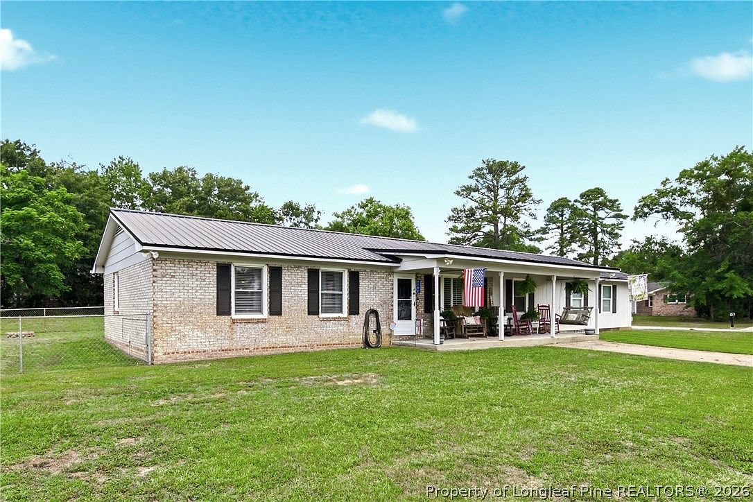 4702 Quaker Ct Hope Mills, NC 28348 - Thumbnail 3