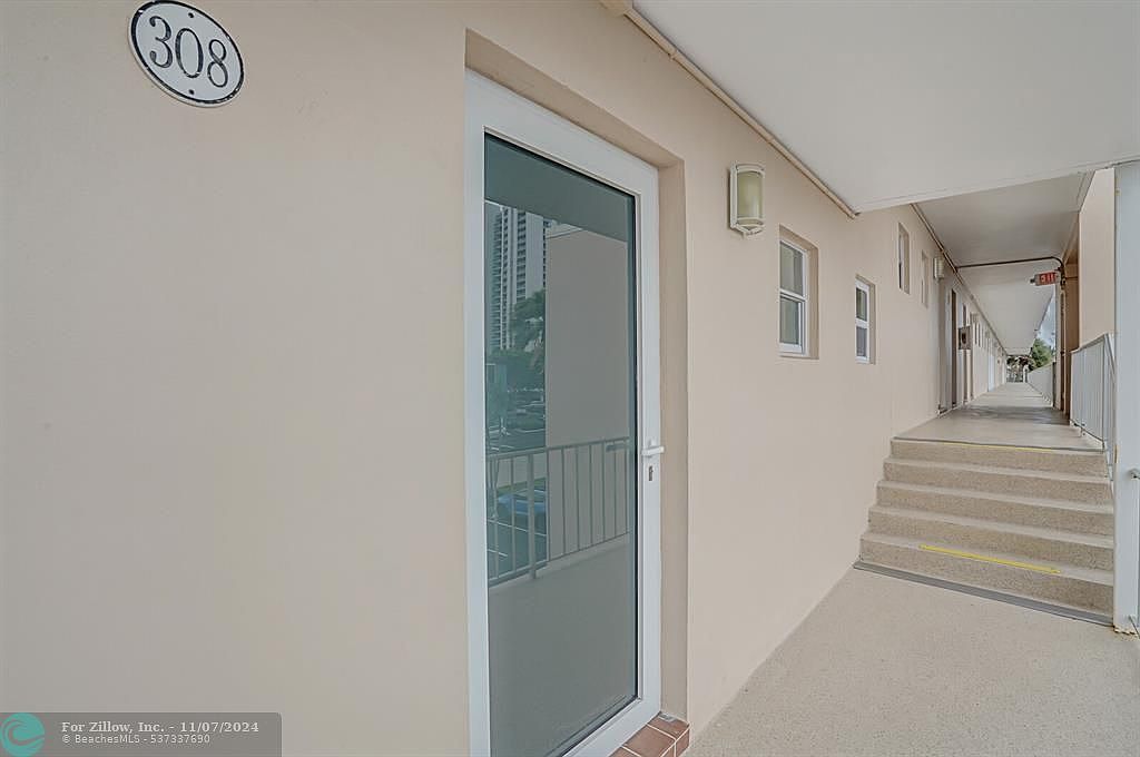 1481 S Ocean Blvd APT 308E Pompano Beach, FL 33062 - Thumbnail 3